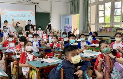 導讀沉浸式英語繪本　中山大學生深入小學服務學習3